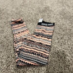 Nike Pro Leggings, size medium